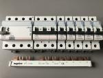 Legrand ***SET*** FI: 1x 411765 + 1x LS-C32A-3polig 403548 + 5x LS-C16A-1polig 403434 + 1x 004980 Sammelschiene